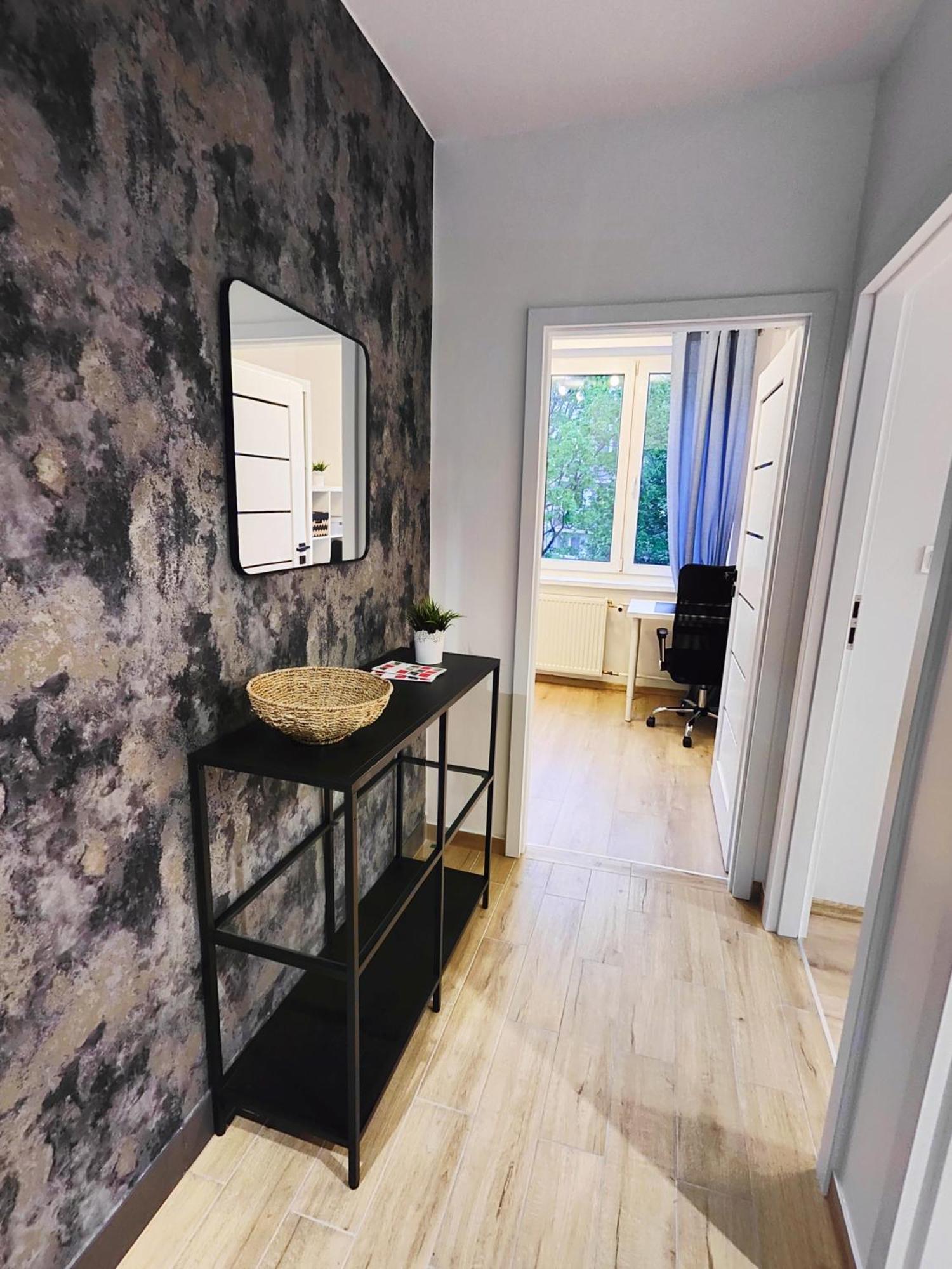 Apartment Be In - Centrum Kartuska - Blisko Starego Miasta *